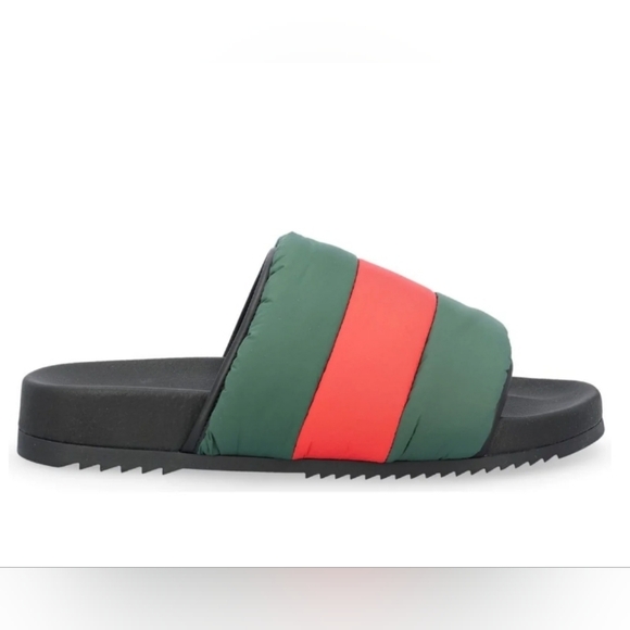 Gucci woman's  Padded Web Slide Sandals I'm size 8 and 9. Brand new in a box - Picture 10 of 13